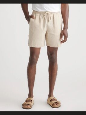 Quince NWOT 100% European Linen Drawstring Beach Shorts 7” Driftwood